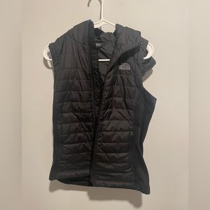 North face vest